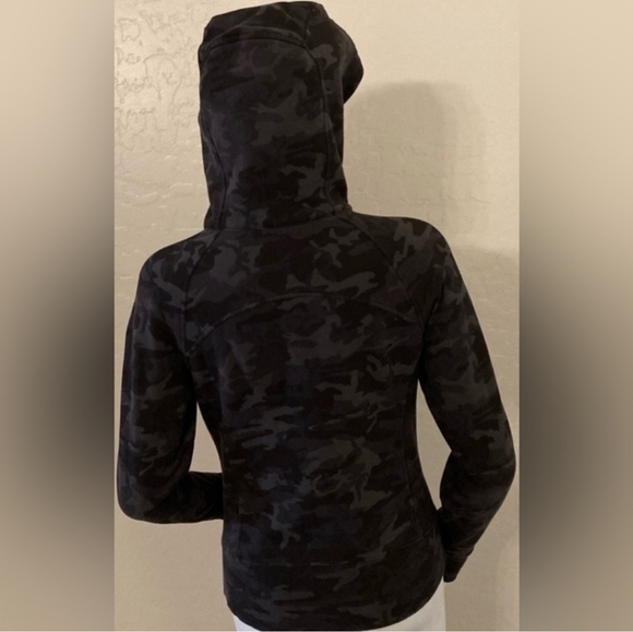 Lululemon scuba hoodie camouflage 10 - Picture 2 of 8